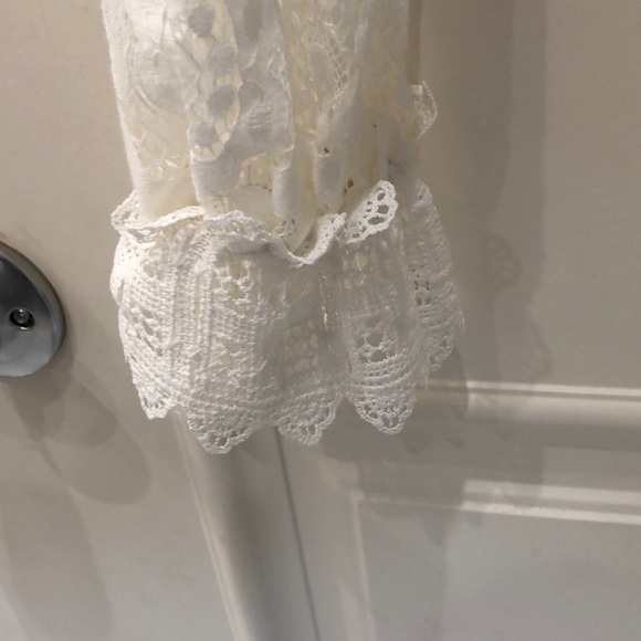 Crochet lace top - Picture 2 of 2